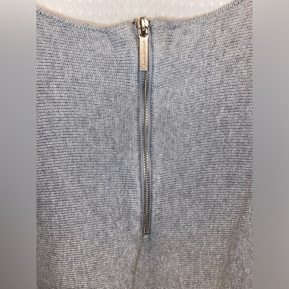 Women’s Michael KORS light gray knit sweater size medium - Picture 12 of 15